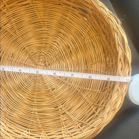 Set of Three Round Woven Baskets - Picture 4 of 5